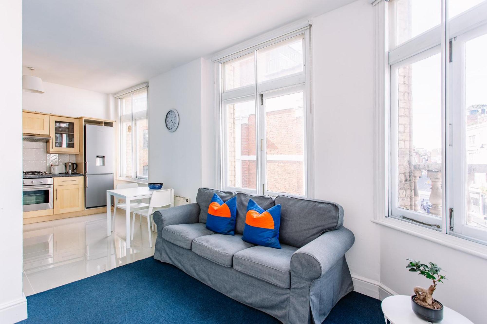 Apartments Are Located In The Heart Of Shoreditch London Exterior photo